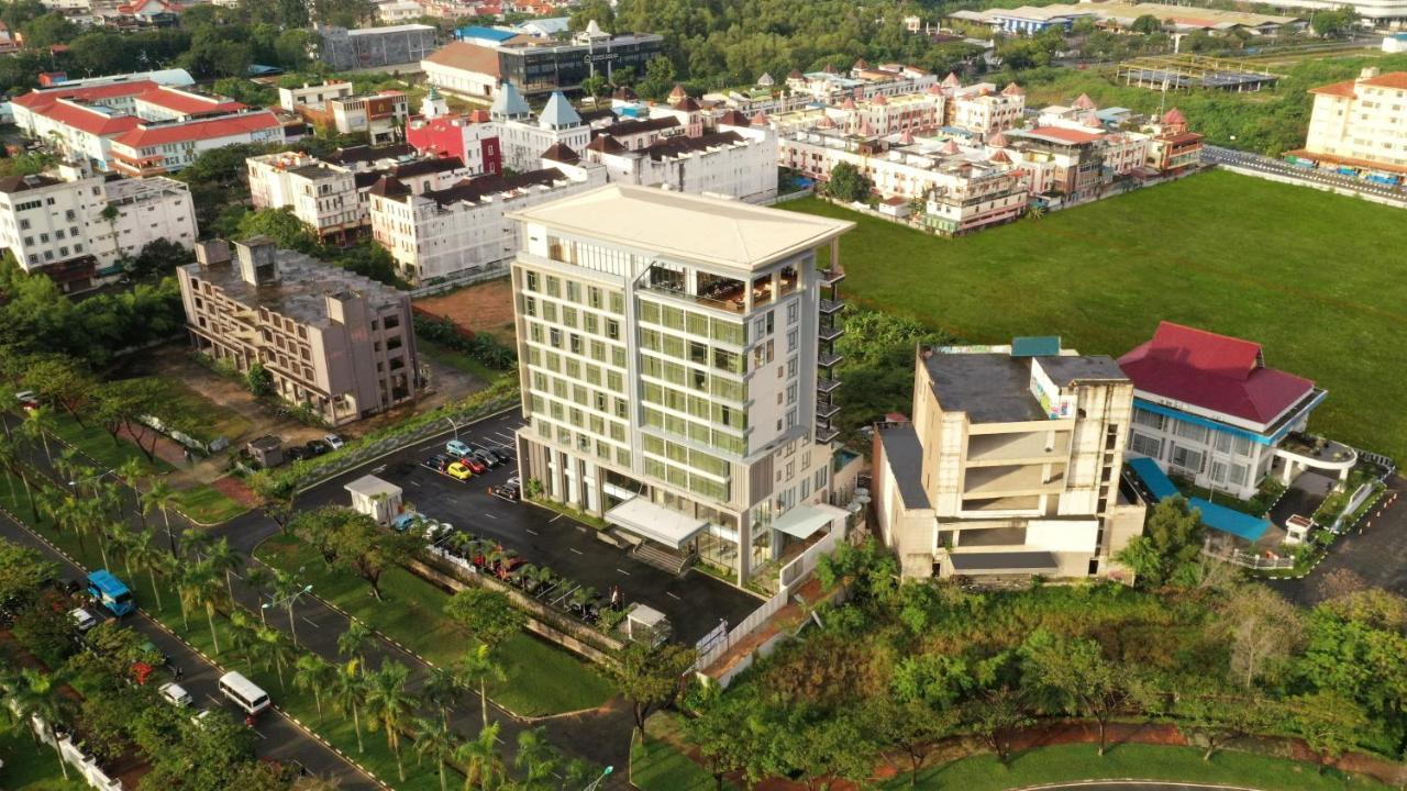 Hotel Santika Batam Exterior foto